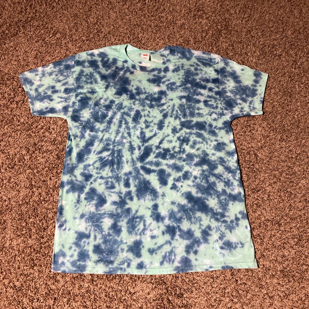 Tie dye t-shirt NWOT